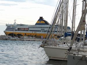 2018 03 12 TOULON BALLADE DANS LES RUES ET AU PORT (33)